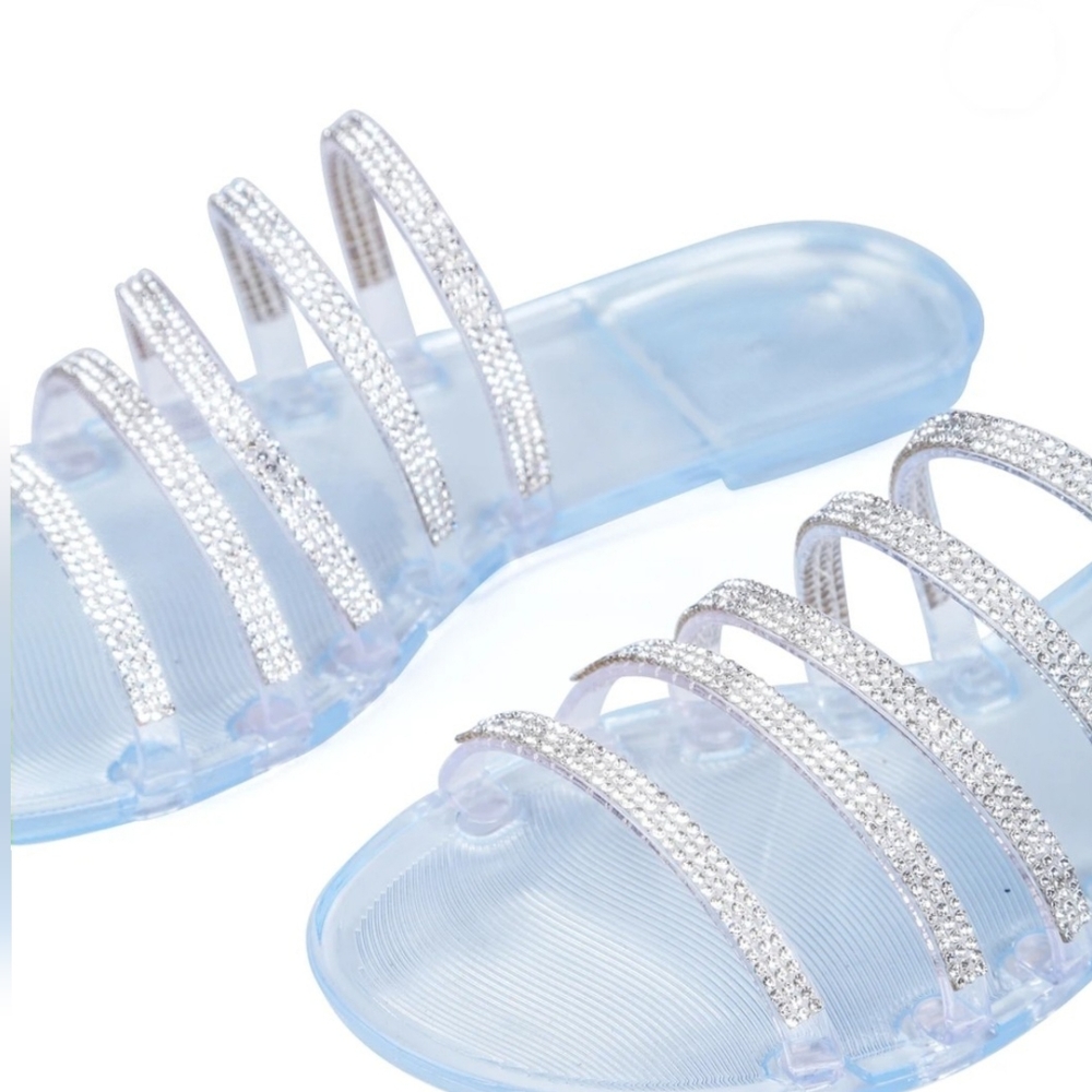 💗ARRIVED 💗 CLEAR BLUE FLAT SANDALS - Picture 6 of 8